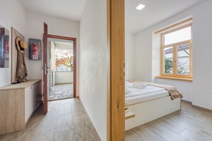 2 habitaciones, espacio para trabajar con laptop y wifi gratis 