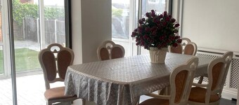 Benfleet Essex Homely Environment Atmosphere