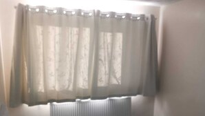5 chambres, fer et planche à repasser, Wi-Fi gratuit, draps fournis