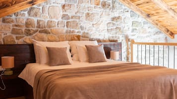 5 Schlafzimmer, kostenlose Babybetten, Bettwäsche