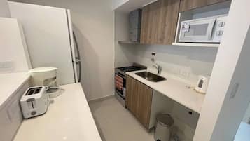 Apartment, 1 Bedroom, Accessible, Smoking | Interior