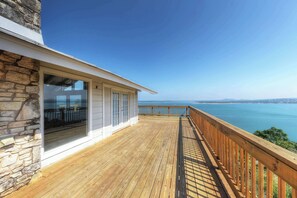 House, Multiple Beds, Hot Tub | Terrace/patio