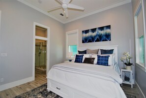 House, 3 Bedrooms | 3 bedrooms, free WiFi - Seaglass Cottage - Private Home At The Shores 3 Bedroom Home by RedAwning (South Padre Island)