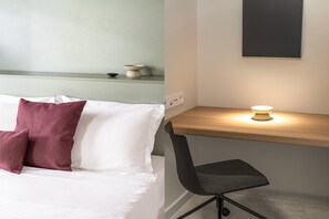 1 bedroom, desk, iron/ironing board, free WiFi