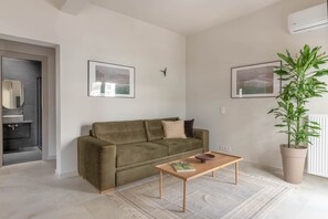 Smart TV - Premium 1BR Apartment in Paleo Faliro (Palaio Faliro)