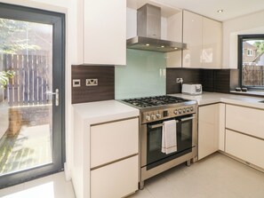 Cottage | Interior