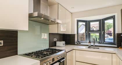 Millhouses Hideaway