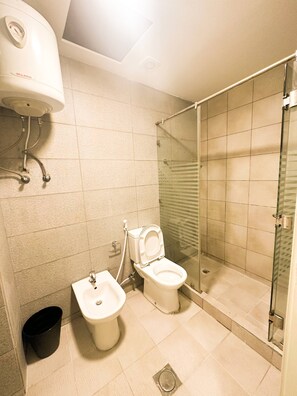Appartement, 1 chambre, accessible aux personnes à mobilité réduite, fumeur | Salle de bain