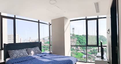 Piso 17 Penthouse con Vista Increíble! Puerto Santa Ana