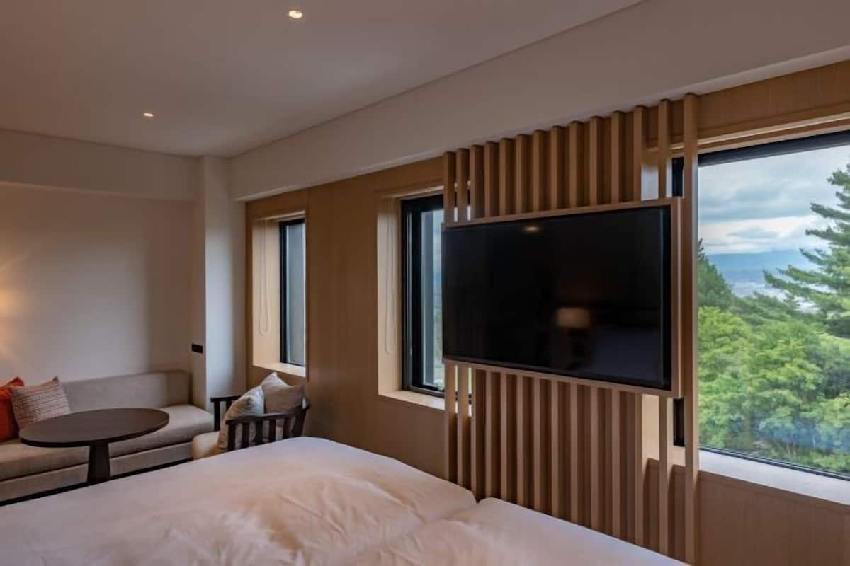 1 chambre, coffres-forts dans les chambres, bureau