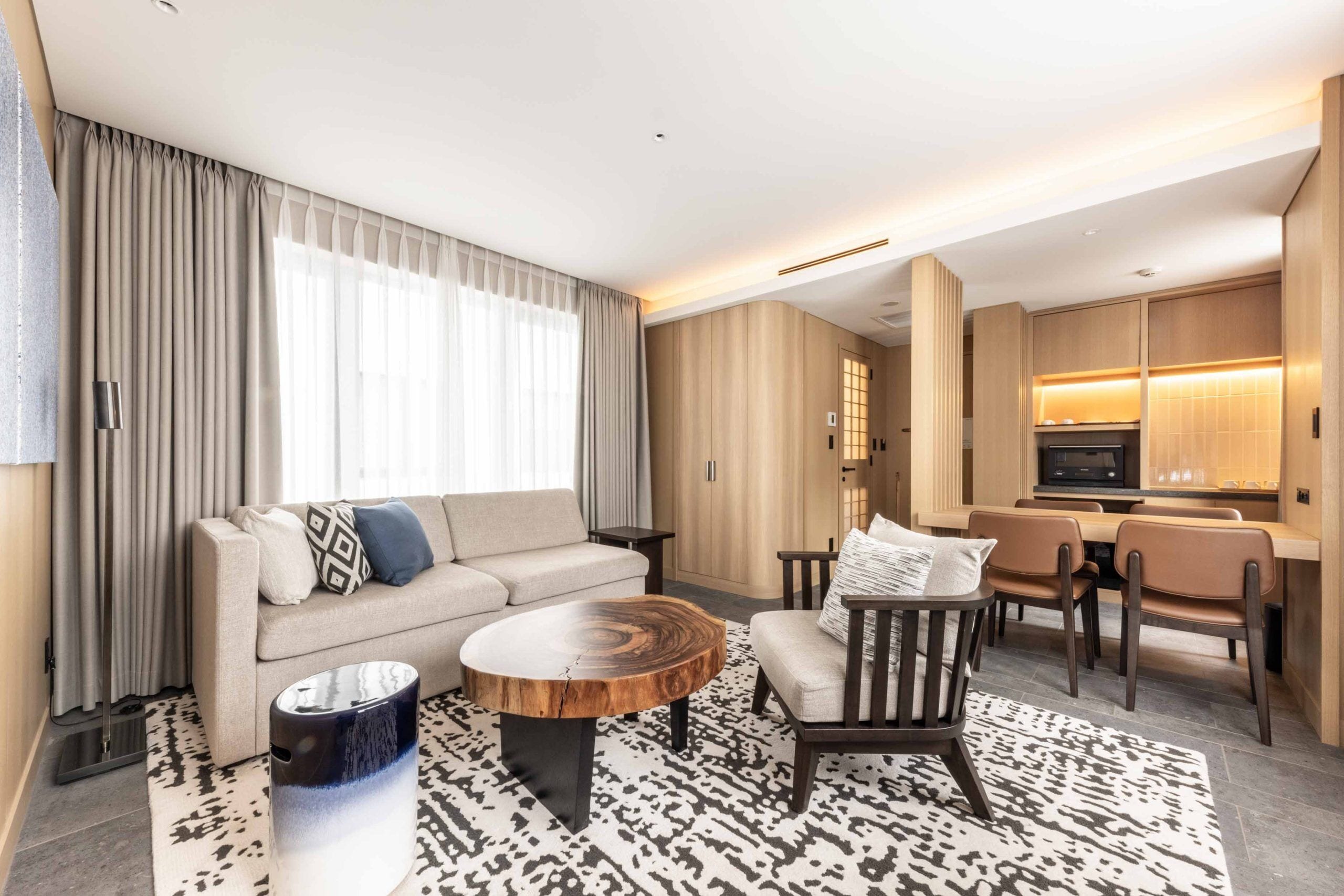 Junior Suite | Living area | TV, Netflix, streaming services