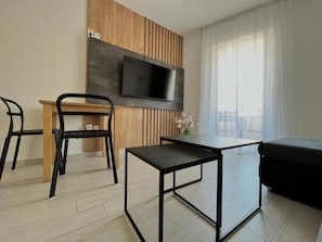 Classic Room, 1 Bedroom, Pool Access, Courtyard View | Living area - Residence Ellena (Zadar)