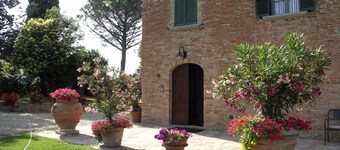 Elegant Castle Stay with Pool