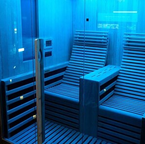 Sauna, hot tub - Lungomare Suite & Spa (Naples)