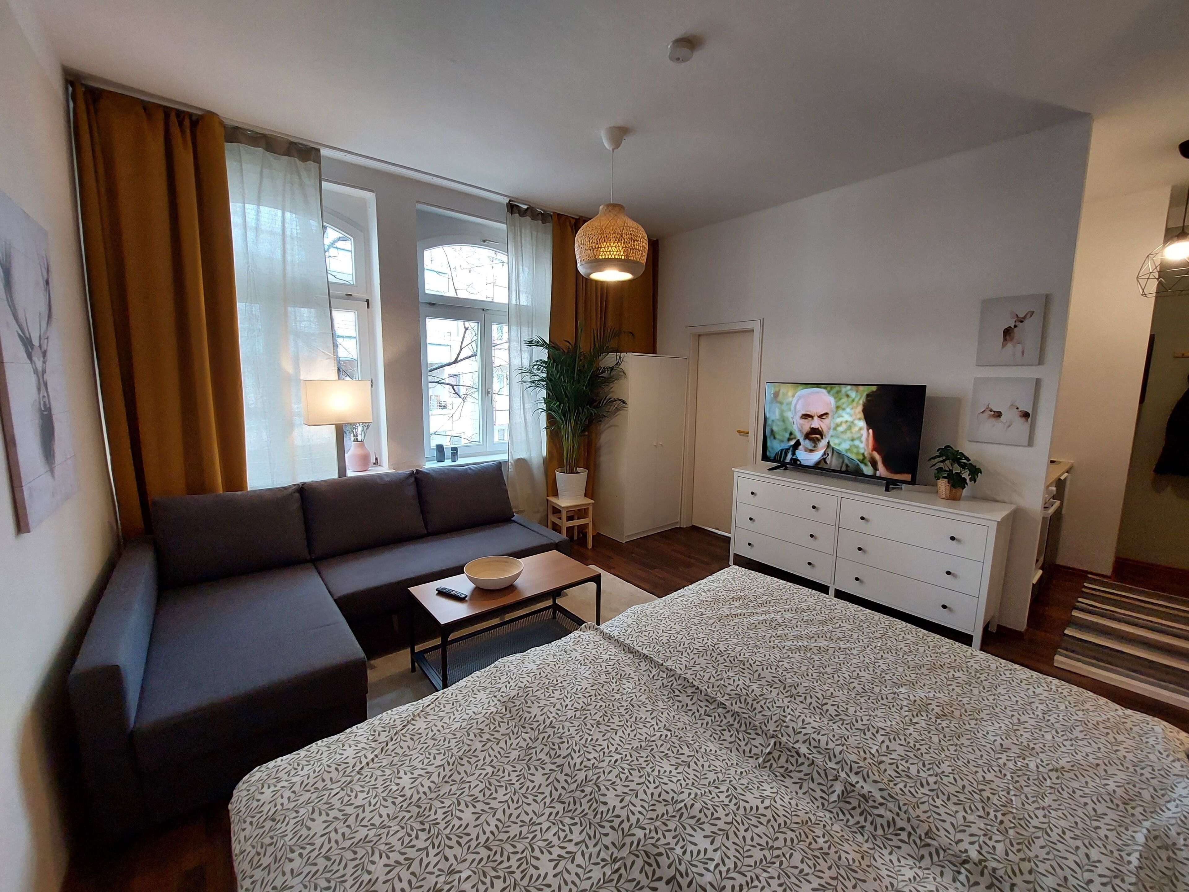 1 sovrum och sängkläder