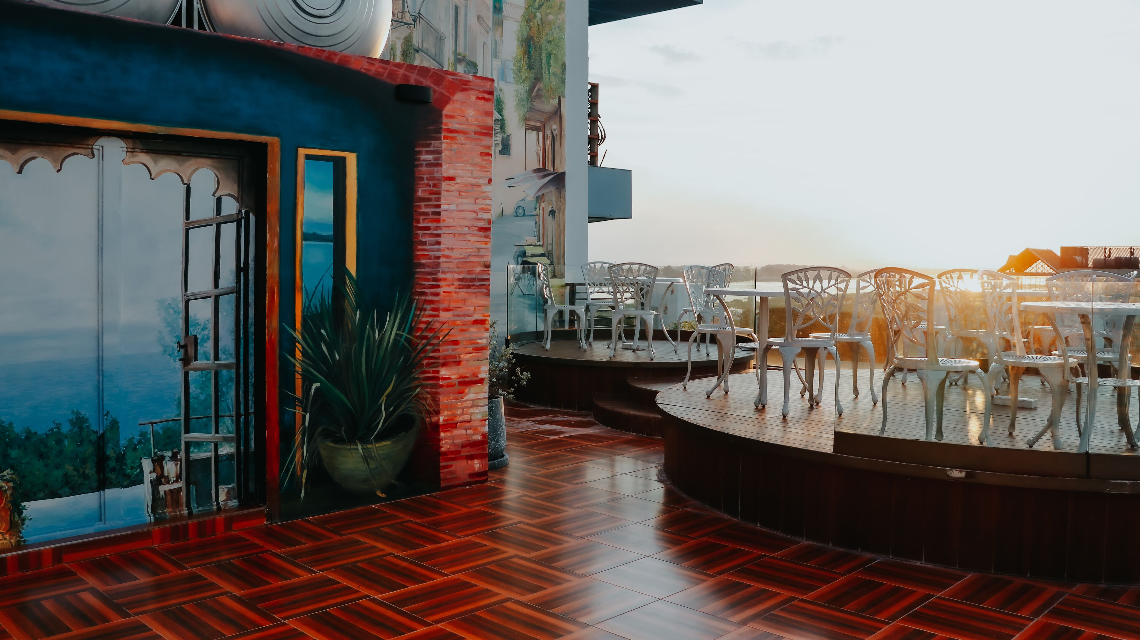 Familienzimmer, 3 Schlafzimmer, Nichtraucher, Stadtblick | Terrasse/Patio