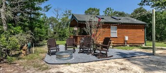 A/C, Firepit, Grill, Pet Friendly