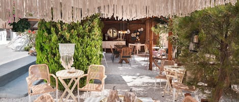 Restauration en plein air