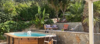 Superbe Villa Avec Piscine, à 10 min de la Plage