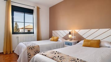 3 habitaciones, tabla de planchar con plancha y wifi gratis