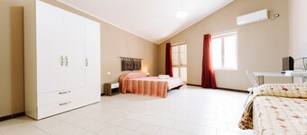 Apartment "La Foresteria di Mony e Ale" with Balcony & A/C