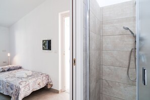 1 chambre, accès au Wi-Fi (inclus), literie fournie