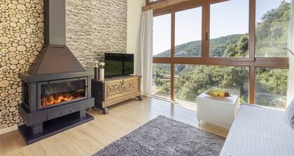 Landhaus 'Panoramico' mit Seeblick, WLAN und Klimaanlage