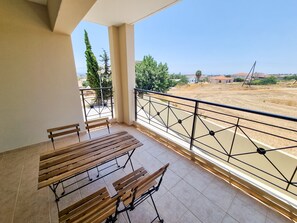 컴포트 아파트, 침실 2개 | 테라스/파티오