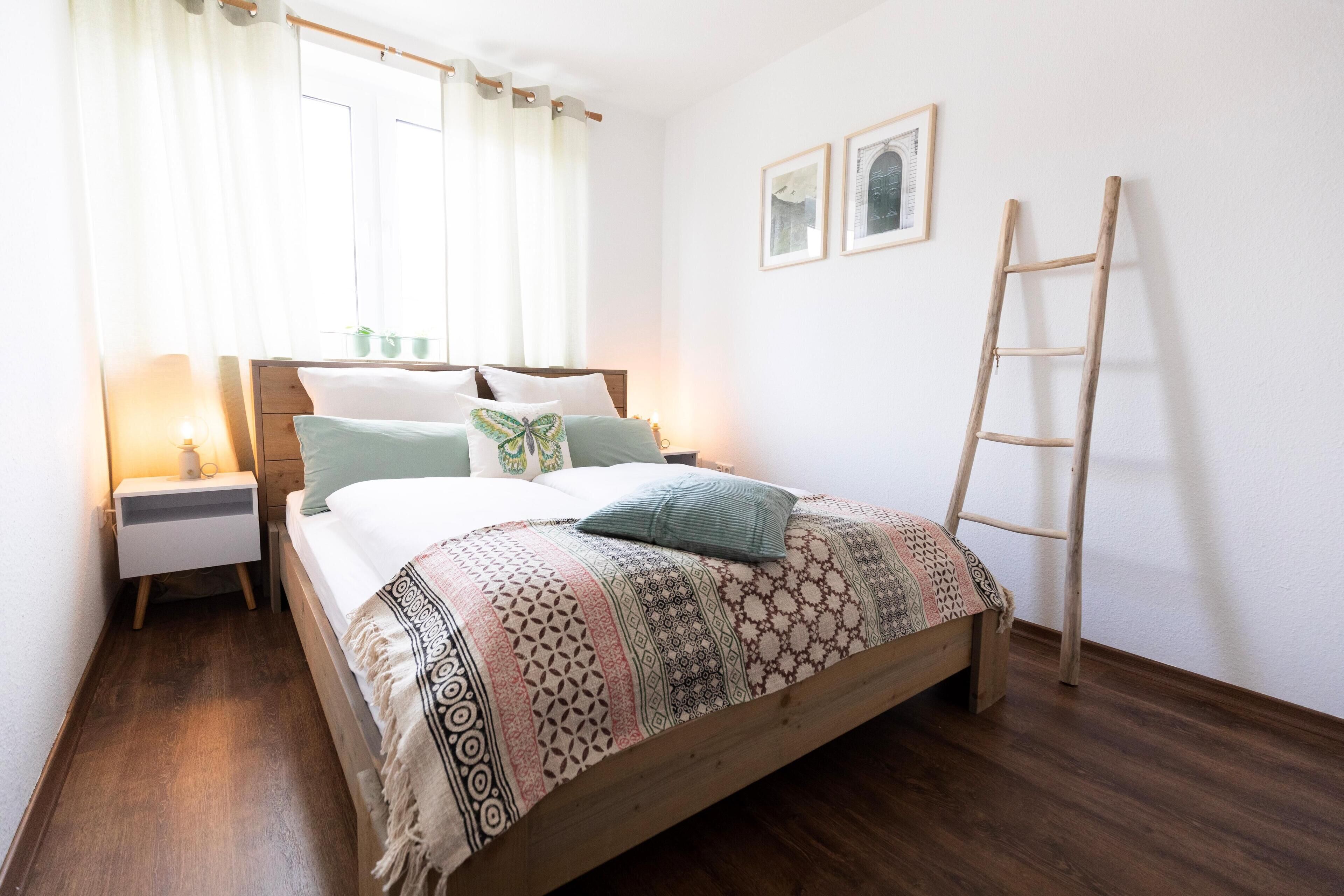 2 bedrooms, iron/ironing board, travel crib, free WiFi