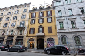 숙박 시설 정면