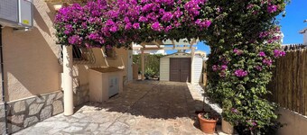 T-0223 Very well maintained villa in Els Poblets