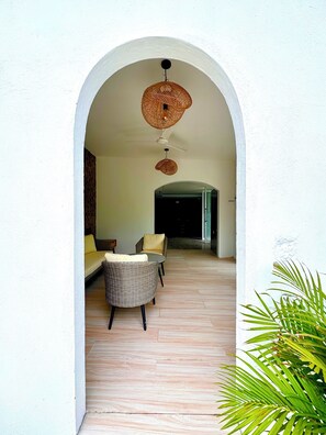 Reception - Sands Garden Hotel (Thoddoo)