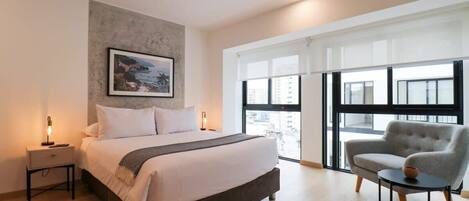 1 bedroom, desk, iron/ironing board, WiFi