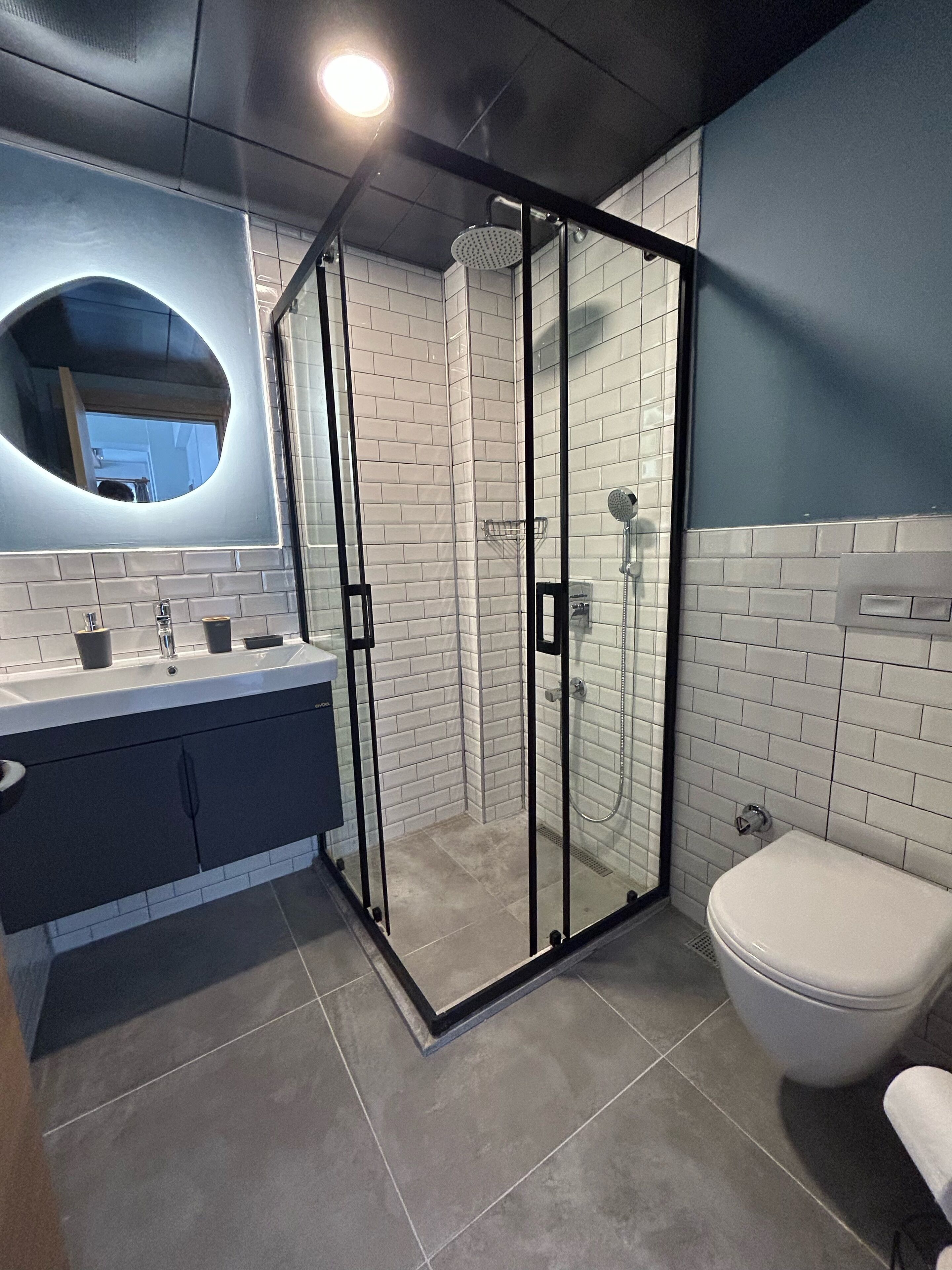 Shower, rainfall showerhead, hair dryer, slippers