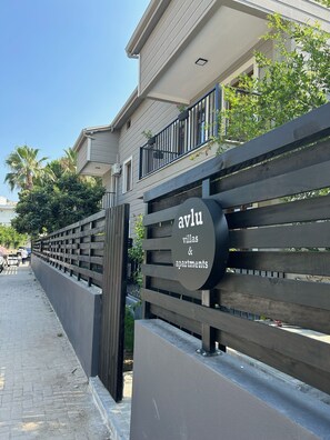 Exterior detail - Avlu Villas & Apartments (Kemer)