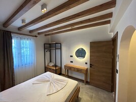 Basic Villa | 2 bedrooms, premium bedding, in-room safe, individually decorated