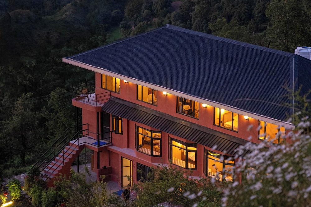 MINIMALIST An Eco Farmstay