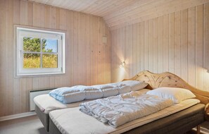4 Schlafzimmer, Reisekinderbett, kostenloses WLAN