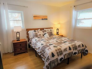 Design Cabin | Individually decorated, individually furnished, free WiFi, bed sheets