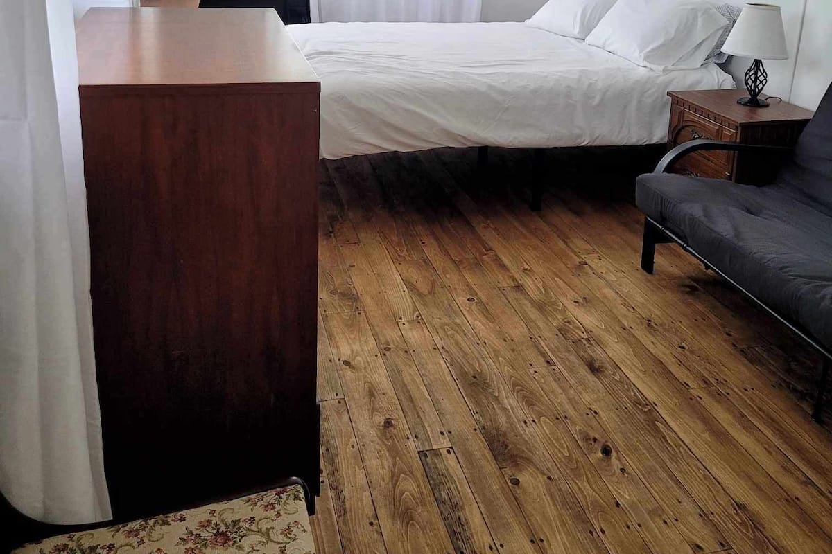Standard Cabin | 1 bedroom, individually decorated, individually furnished, free WiFi