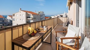 Apartment, 2 Schlafzimmer, Balkon, Stadtblick | Balkon