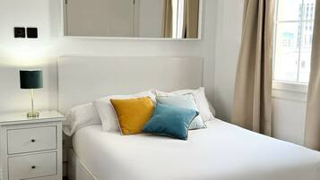 2 bedrooms, iron/ironing board, travel cot, WiFi