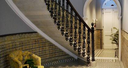 Delightful City Centre Studio. Grand Central House