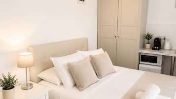 1 bedroom, iron/ironing board, travel cot, WiFi