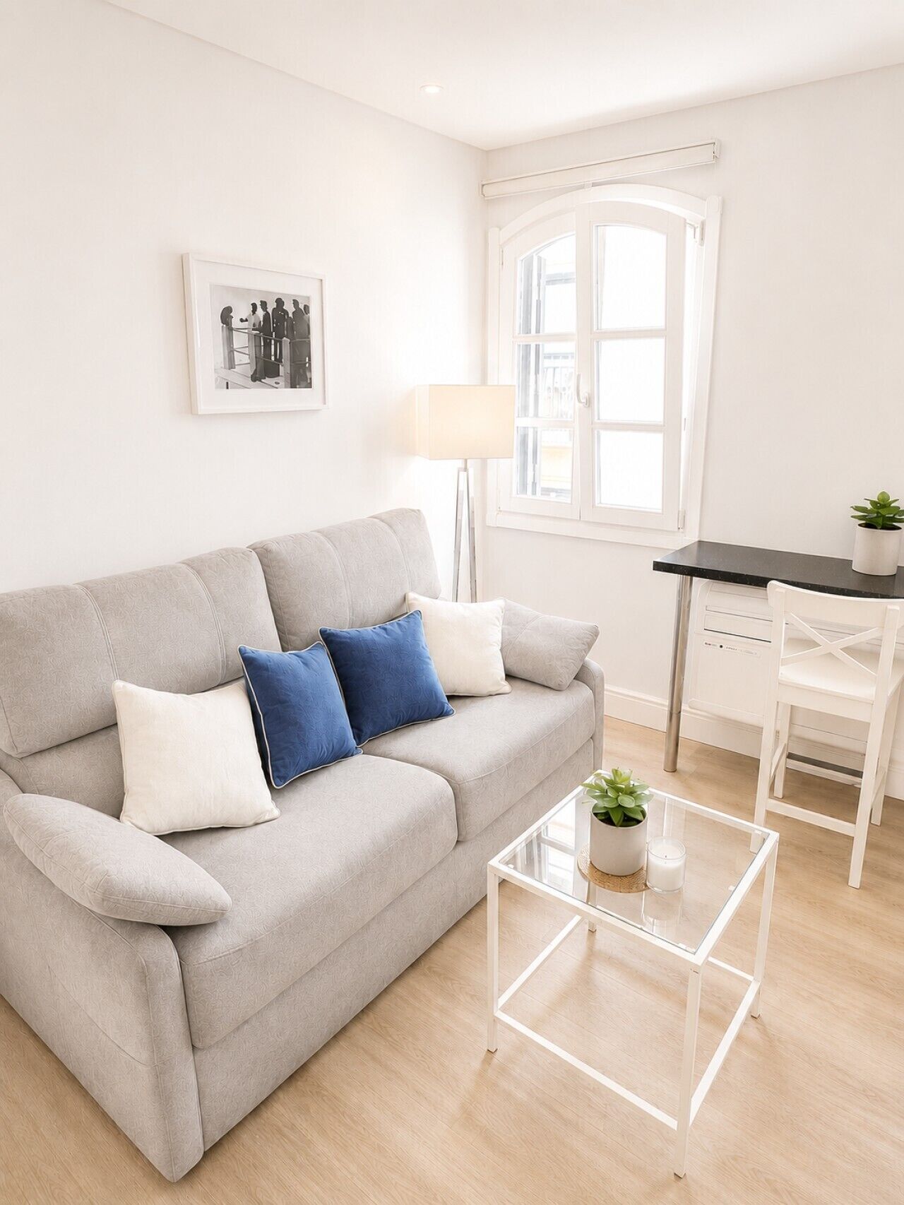 Grand Central House - Classic One Bedroom - San Roque