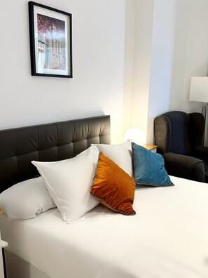 1 Schlafzimmer, Bügeleisen/Bügelbrett, Reisekinderbett, WLAN