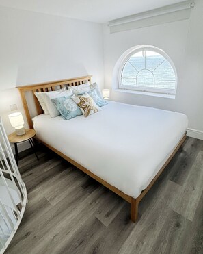 1 chambre, bureau, fer et planche à repasser, Wi-Fi gratuit