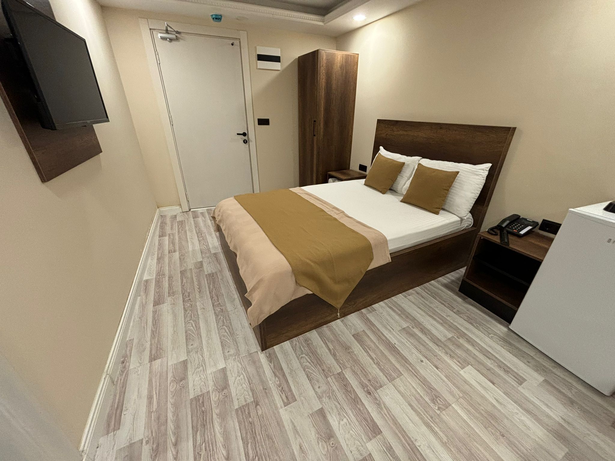 Economy Double Room, No Windows