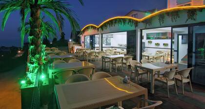 Perla Blanca Hotel