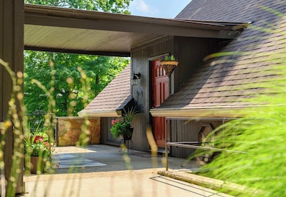 The Artist’s A-Frame